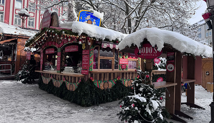 Bodos Lebkuchen & Glühweinstand wieder an gewohnter Stelle auf dem Rindermarkt (©Foto: Martin Schmitz)